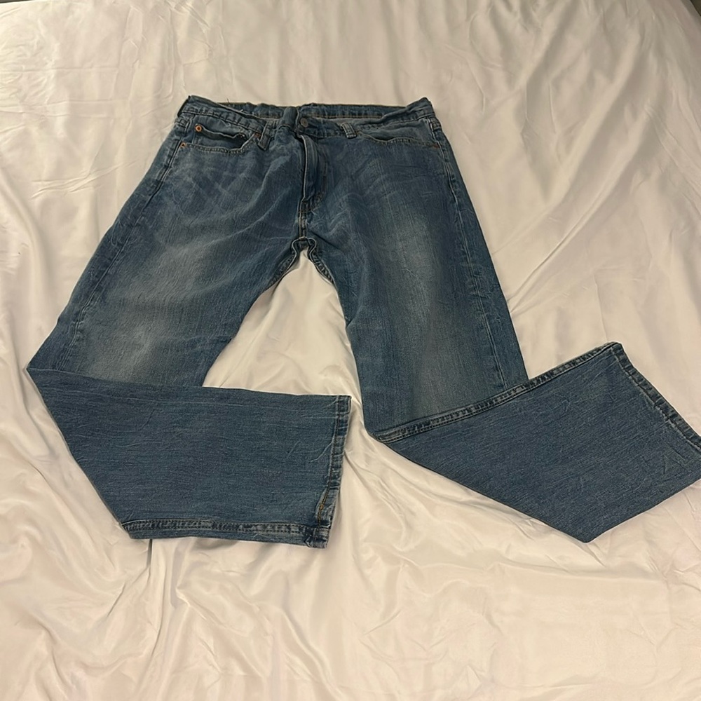 Men’s Levi 504 jeans